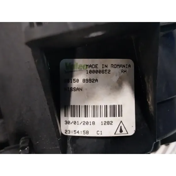 Faro Antiniebla Izquierdo para Nissan Juke (F15)
