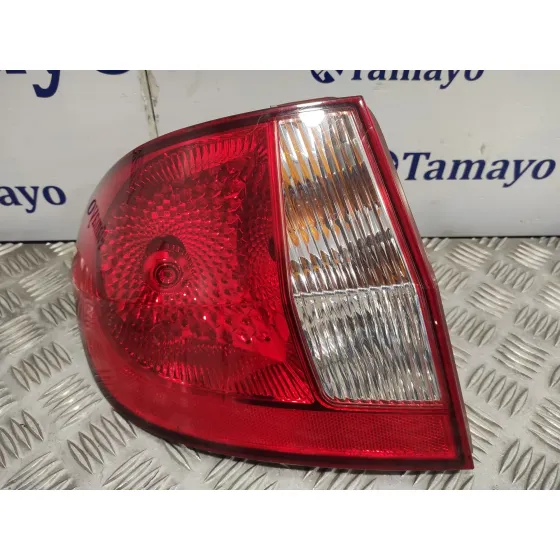 Piloto Trasero Izquierdo para Hyundai Getz (Tb)