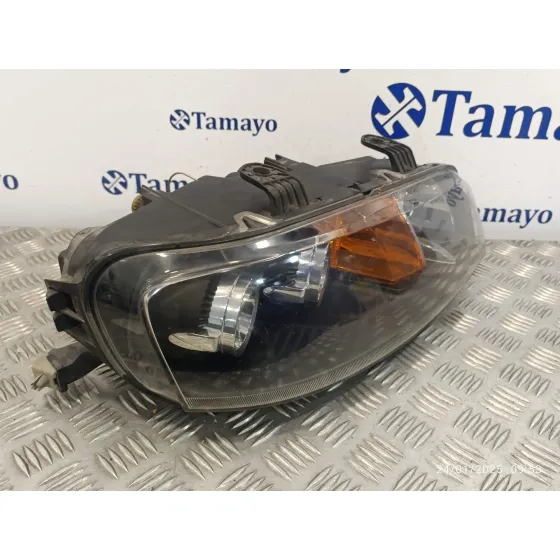 Faro Derecho para Fiat Punto Berlina (188)