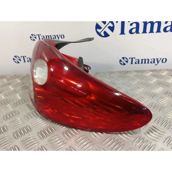 Piloto Trasero Derecho para Peugeot 206+