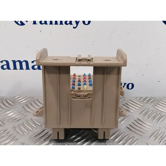 Caja Reles / Fusibles para Subaru Xv