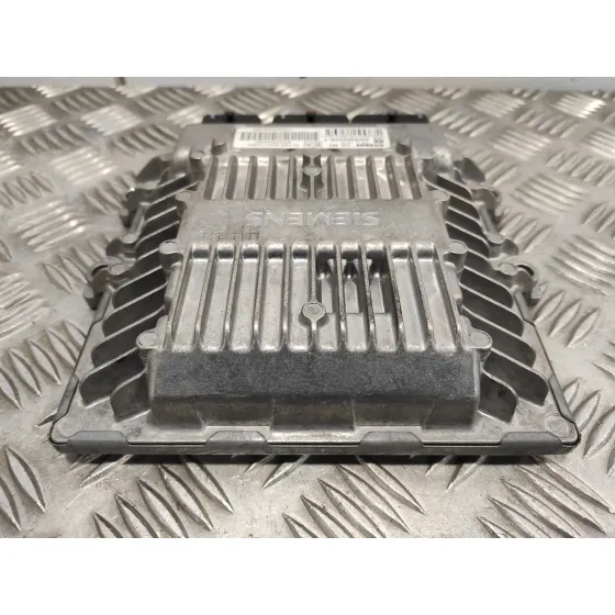 Centralita Motor Uce para Opel Astra H Berlina