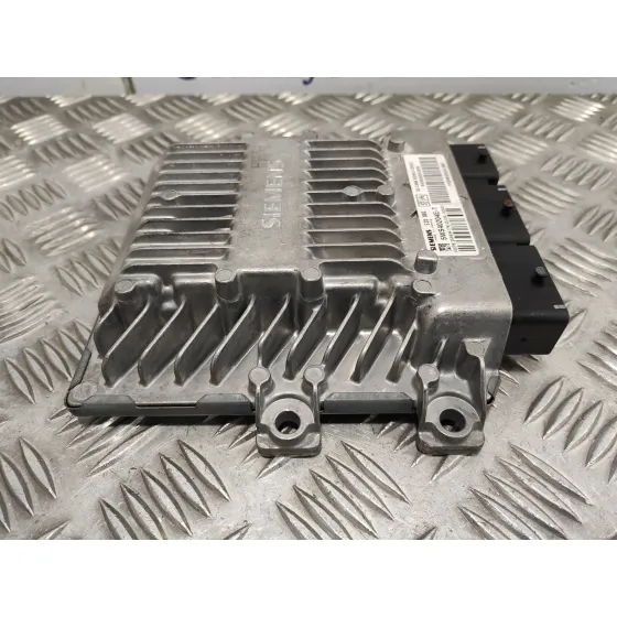 Centralita Motor Uce para Opel Astra H Berlina