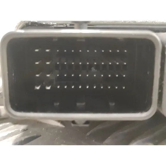 Centralita Motor Uce para Opel Astra H Berlina