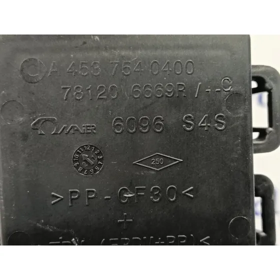 Tapa Exterior Combustible para Smart Forfour