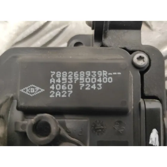 Motor Cierre Tapa Combustible para Smart Forfour