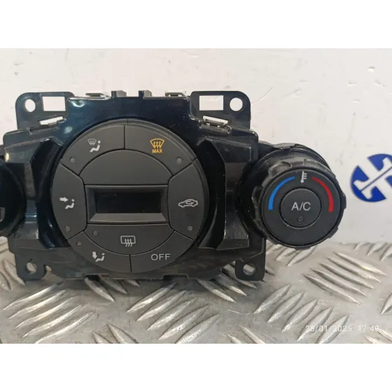 Mando Climatizador para Ford Fiesta (Ccn)