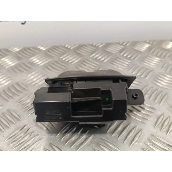 Cerradura Maletero / Porton para Ford Fiesta (Ccn)