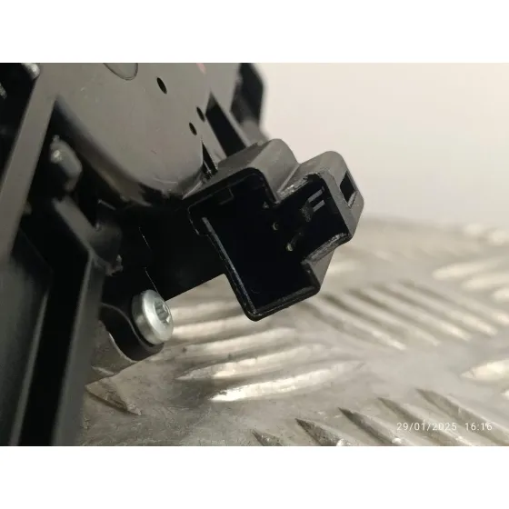 Motor Limpia Trasero para Ford Fiesta (Ccn)