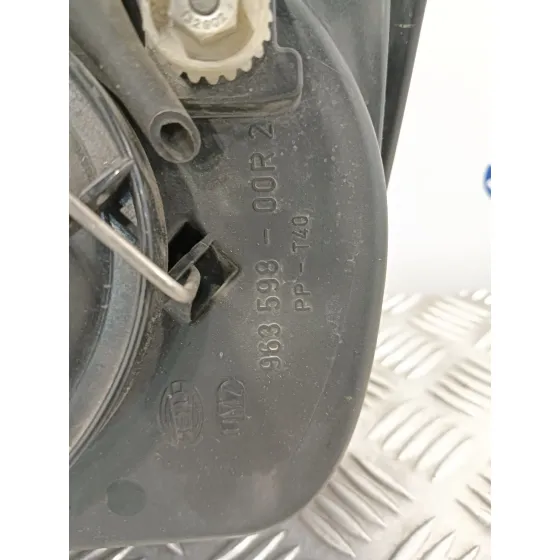 Faro Derecho para Volkswagen Bora Berlina (1J2)