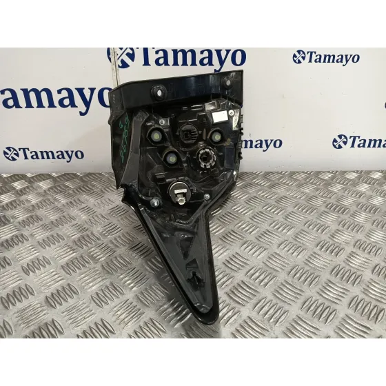 Piloto Trasero Derecho para Toyota Yaris (Xpa1F/Mxph11/Chxnbw)