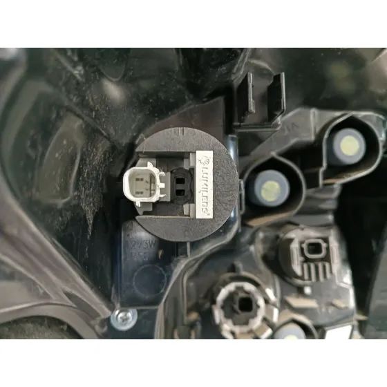 Piloto Trasero Derecho para Toyota Yaris (Xpa1F/Mxph11/Chxnbw)