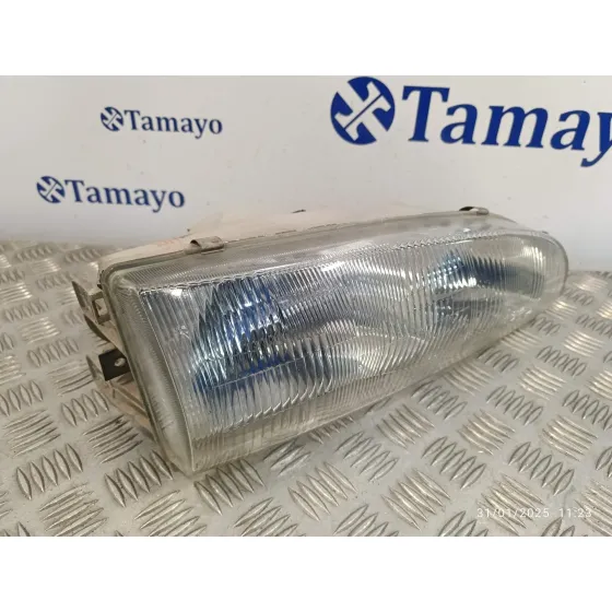Faro Derecho para Hyundai Grace Panel Van