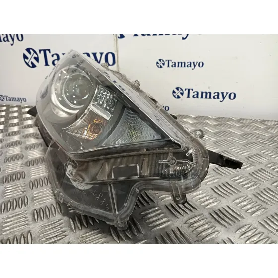 Faro Derecho para Toyota Yaris (Xpa1F/Mxph11/Chxnbw)