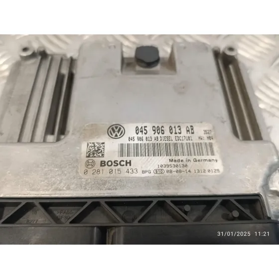 Centralita Motor Uce para Seat Ibiza (6J5)