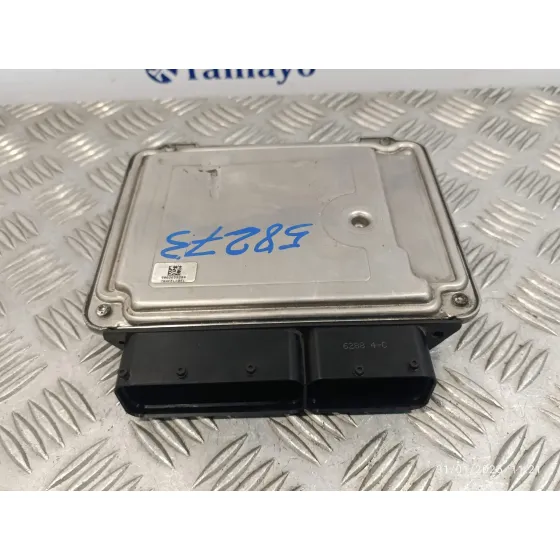 Centralita Motor Uce para Seat Ibiza (6J5)