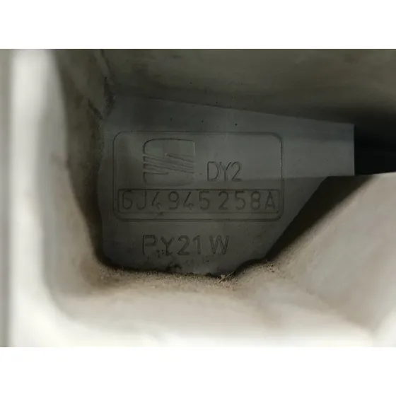 Piloto Trasero Derecho para Seat Ibiza (6J5)
