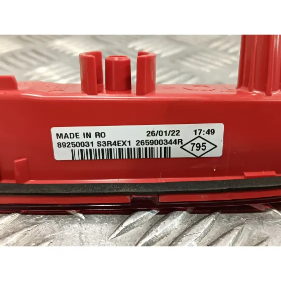 Piloto Trasero Central para Smart Forfour