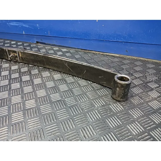 Ballesta Delantera para Mitsubishi Canter 01/99 ->