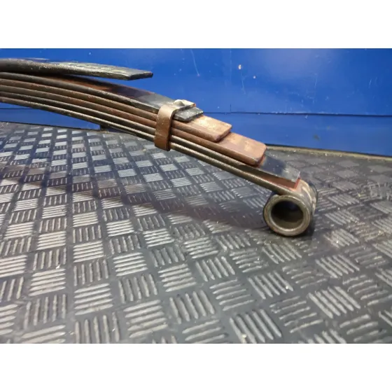 Ballesta Trasera para Mitsubishi Canter 01/99 ->