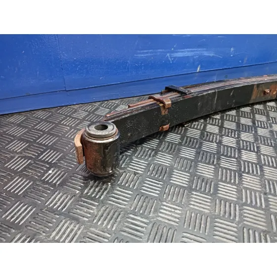 Ballesta Trasera para Mitsubishi Canter 01/99 ->