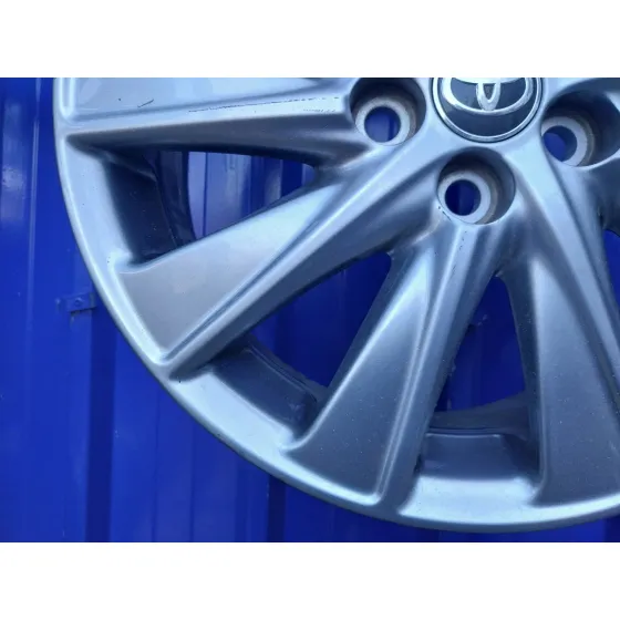 Llanta para Toyota Yaris (Xpa1F/Mxph11/Chxnbw)