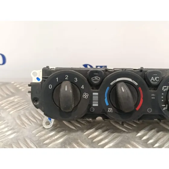 Mando Climatizador para Ford Transit Kastenwagen (Ttg)