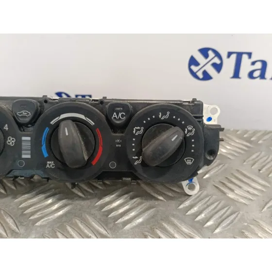 Mando Climatizador para Ford Transit Kastenwagen (Ttg)
