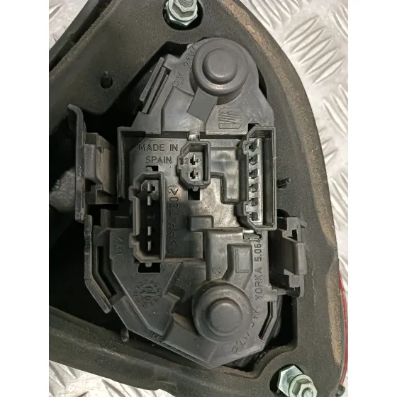 Piloto Trasero Izquierdo para Seat Leon (1M1)