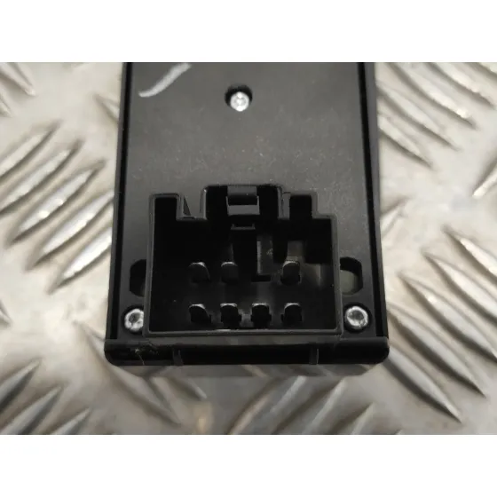 Mando Elevalunas Delantero Izquierdo para Ford Ka+