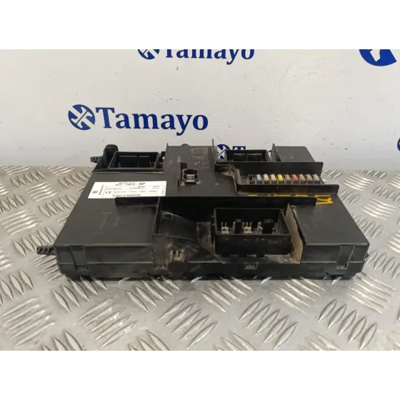 Caja Reles / Fusibles para Ford Transit Kastenwagen (Ttg)