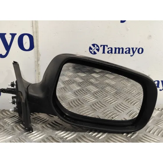 Retrovisor Derecho para Toyota Yaris (_P9_)
