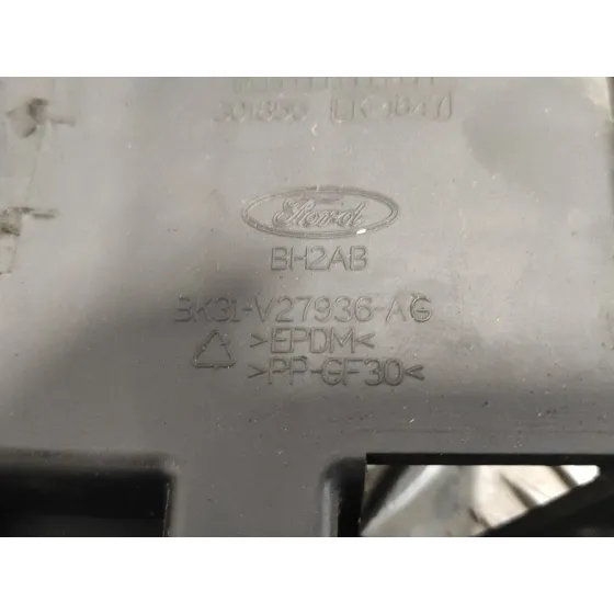 Tapa Exterior Combustible para Ford Transit Kastenwagen (Ttg)