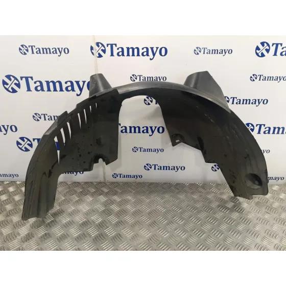 Plastico Paso Rueda Trasero Derecho para Smart Forfour