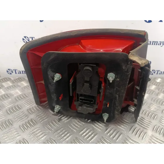 Piloto Trasero Derecho para Audi Allroad Quattro (4B5)