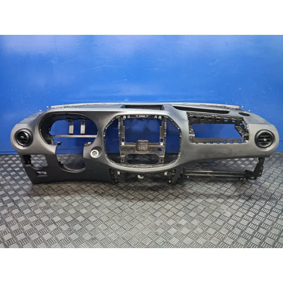 Salpicadero para Mercedes-Benz Vito Mixto (447)