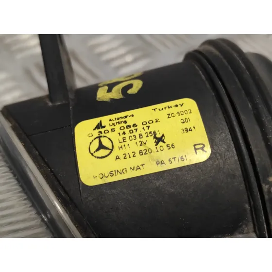 Faro Antiniebla Derecho para Mercedes-Benz Vito Mixto (447)