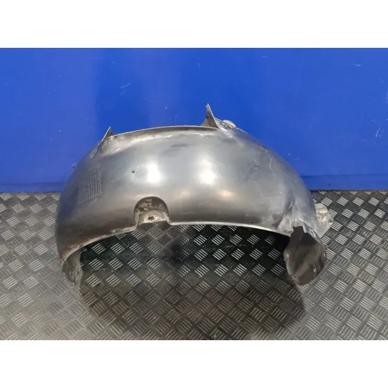 Plastico Paso Rueda Delantero Derecho para Seat Leon (1P1)