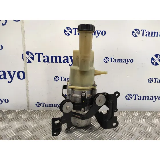 Bomba Direccion para Toyota Proace