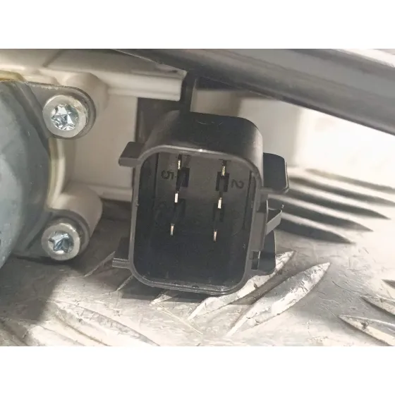 Elevalunas Trasero Derecho para Land Rover Discovery Sport
