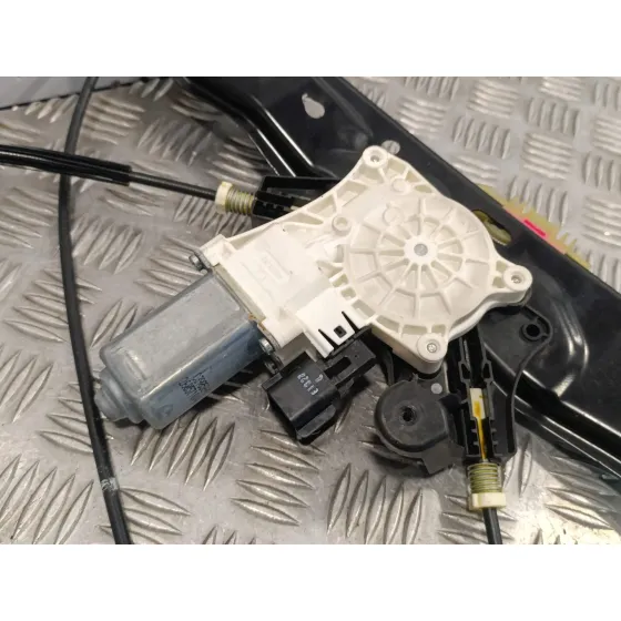 Elevalunas Delantero Derecho para Land Rover Discovery Sport