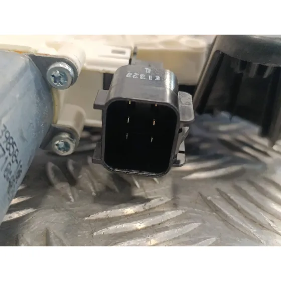 Elevalunas Delantero Derecho para Land Rover Discovery Sport