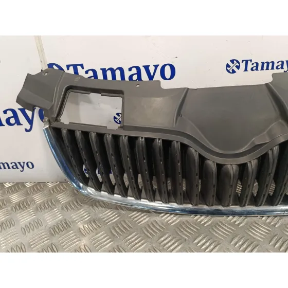 Rejilla Delantera para Skoda Roomster (5J7)