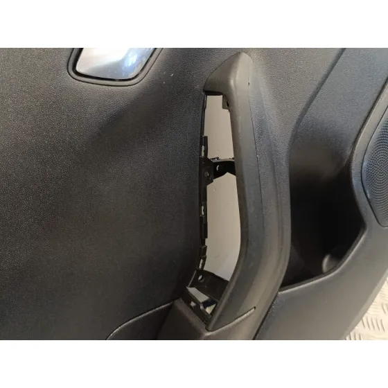 Guarnecido Puerta Trasera Izquierda para Ford Fiesta (Ce1)
