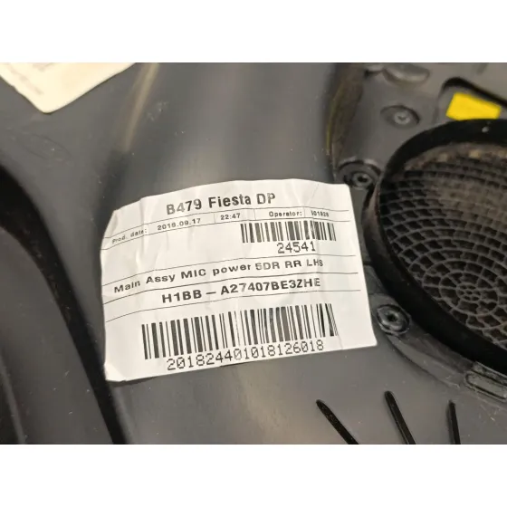 Guarnecido Puerta Trasera Izquierda para Ford Fiesta (Ce1)