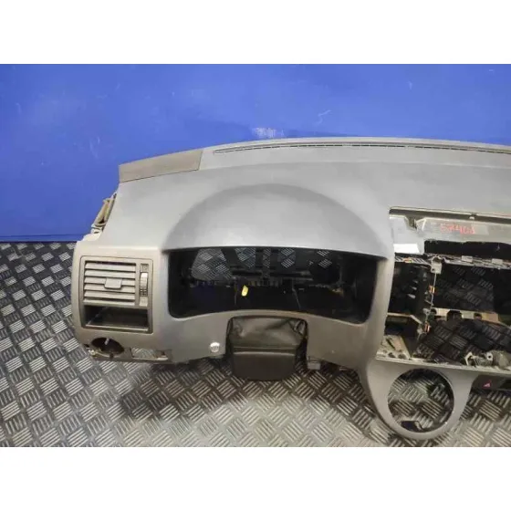 Salpicadero para Volkswagen T5 Transporter (7E)