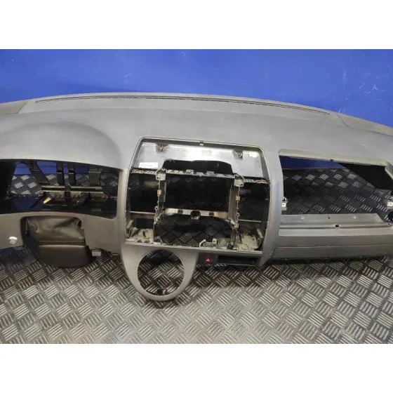 Salpicadero para Volkswagen T5 Transporter (7E)