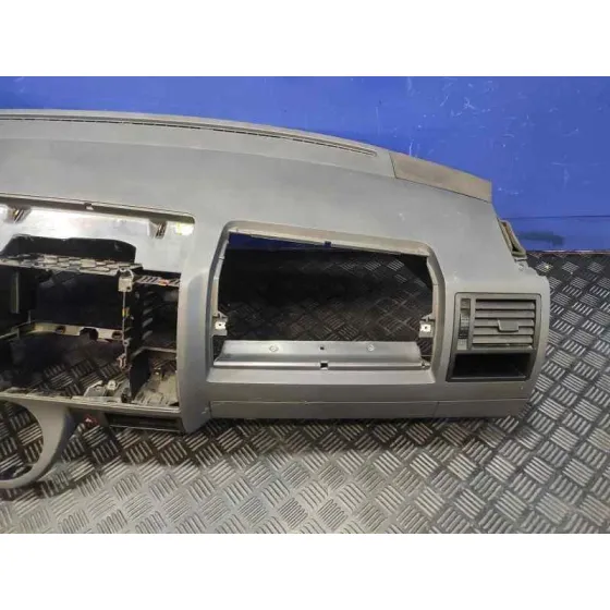 Salpicadero para Volkswagen T5 Transporter (7E)