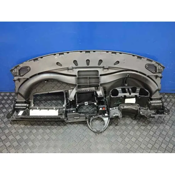 Salpicadero para Volkswagen T5 Transporter (7E)