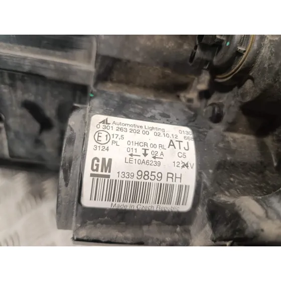 Faro Derecho para Opel Zafira Tourer C Van (P12)